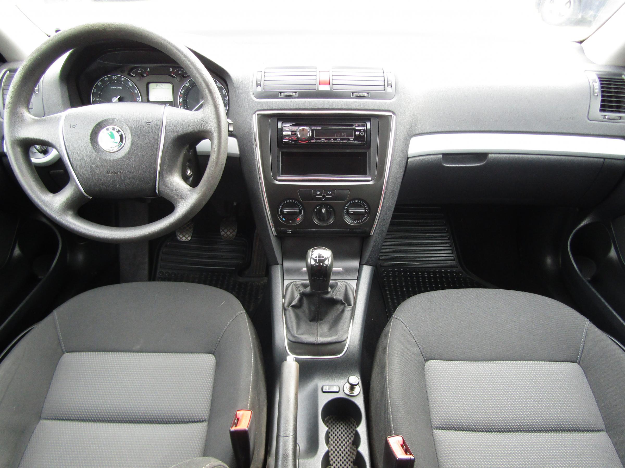 Škoda Octavia II, 2008 - pohled č. 14