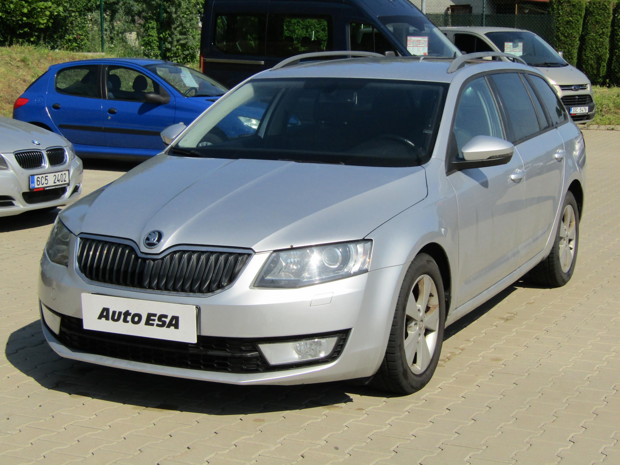 Škoda Octavia III, 2014 - pohled č. 3