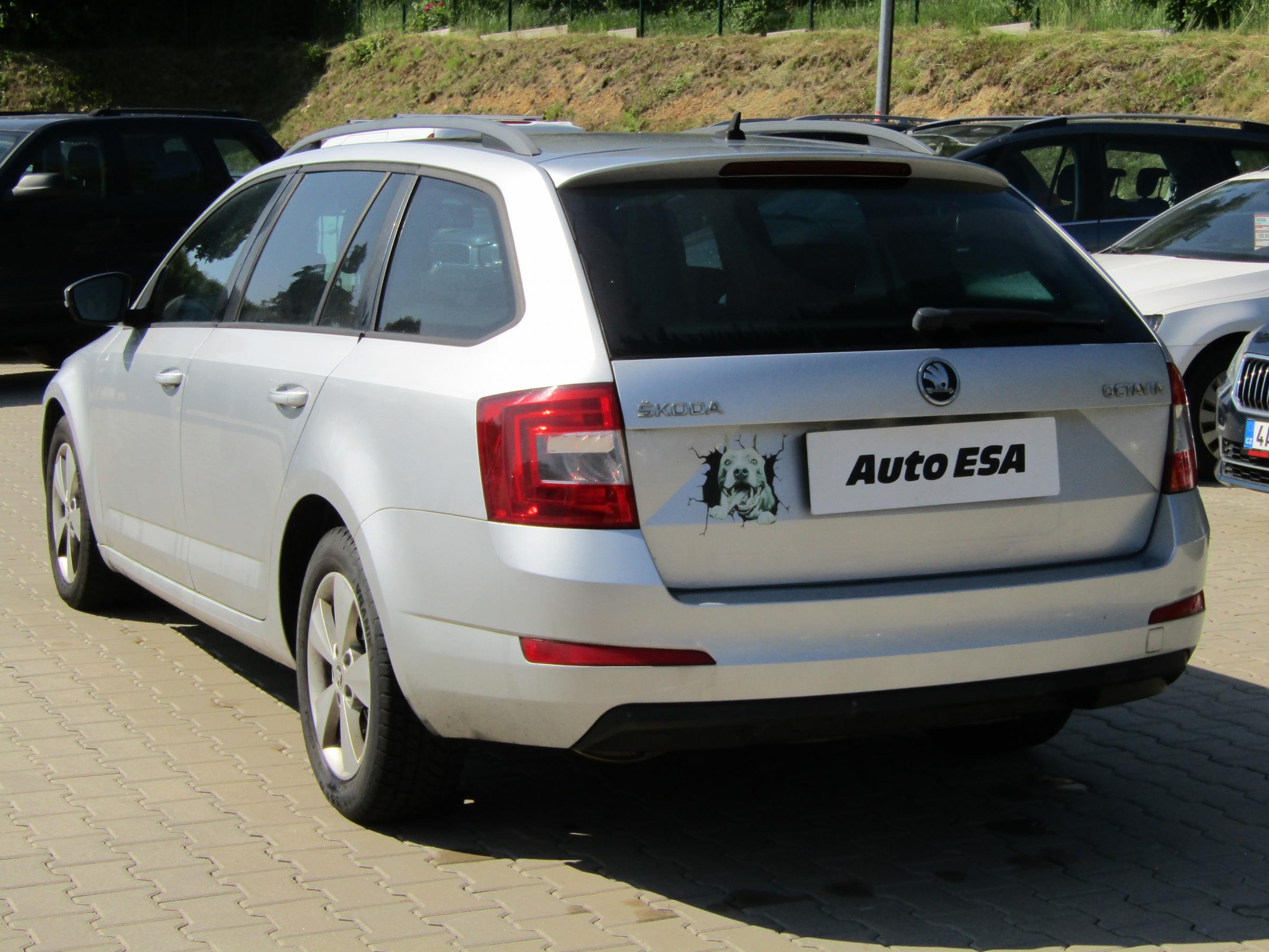 Škoda Octavia III, 2014 - pohled č. 6