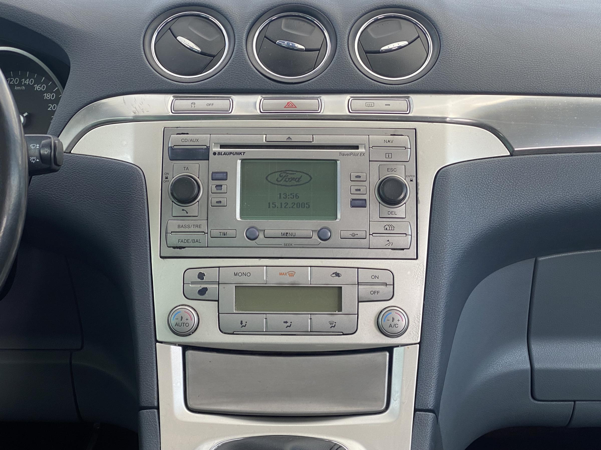 Ford S-MAX, 2006 - pohled č. 10