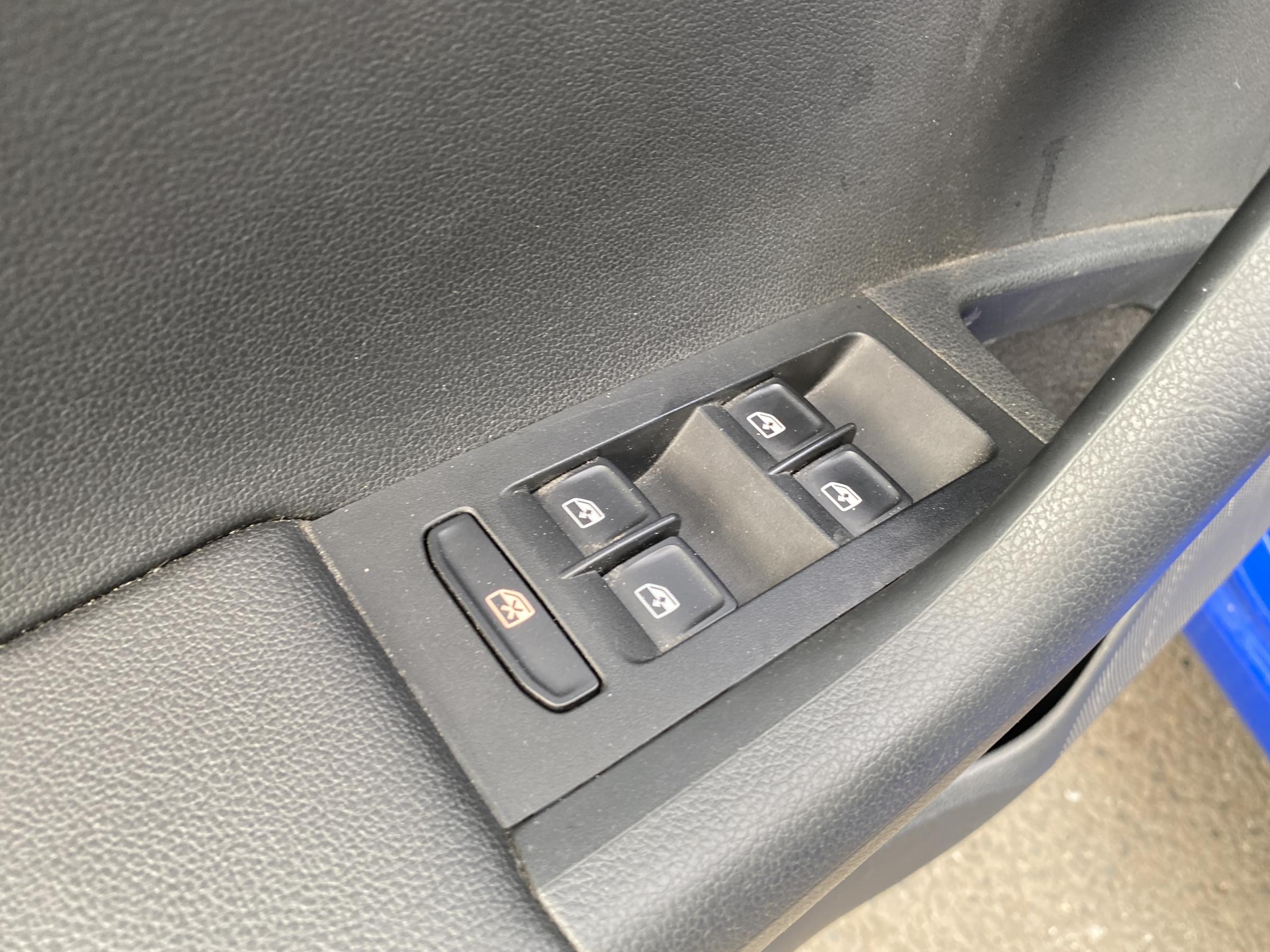 Škoda Octavia III, 2018 - pohled č. 13