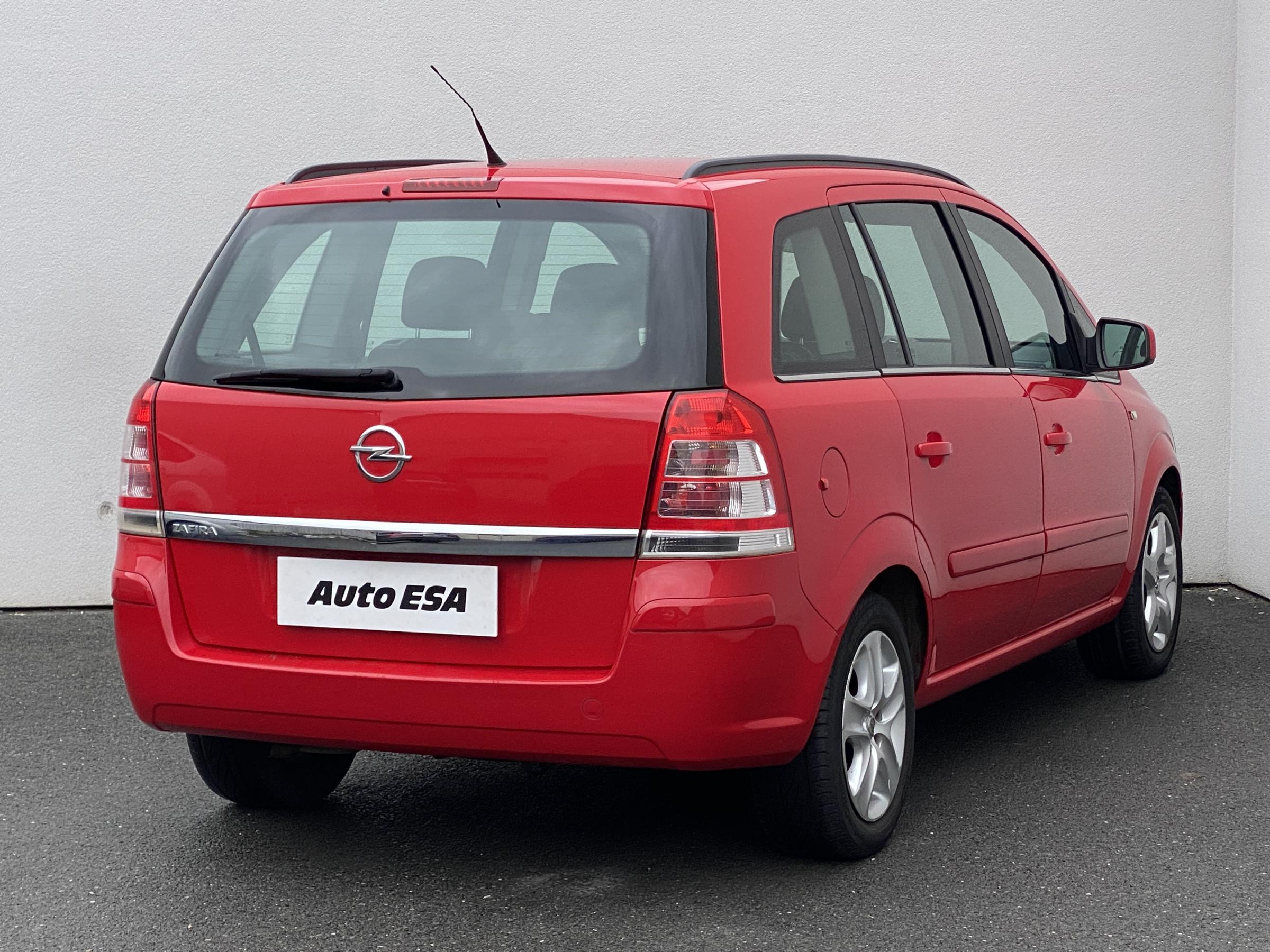 Opel Zafira, 2014 - pohled č. 4