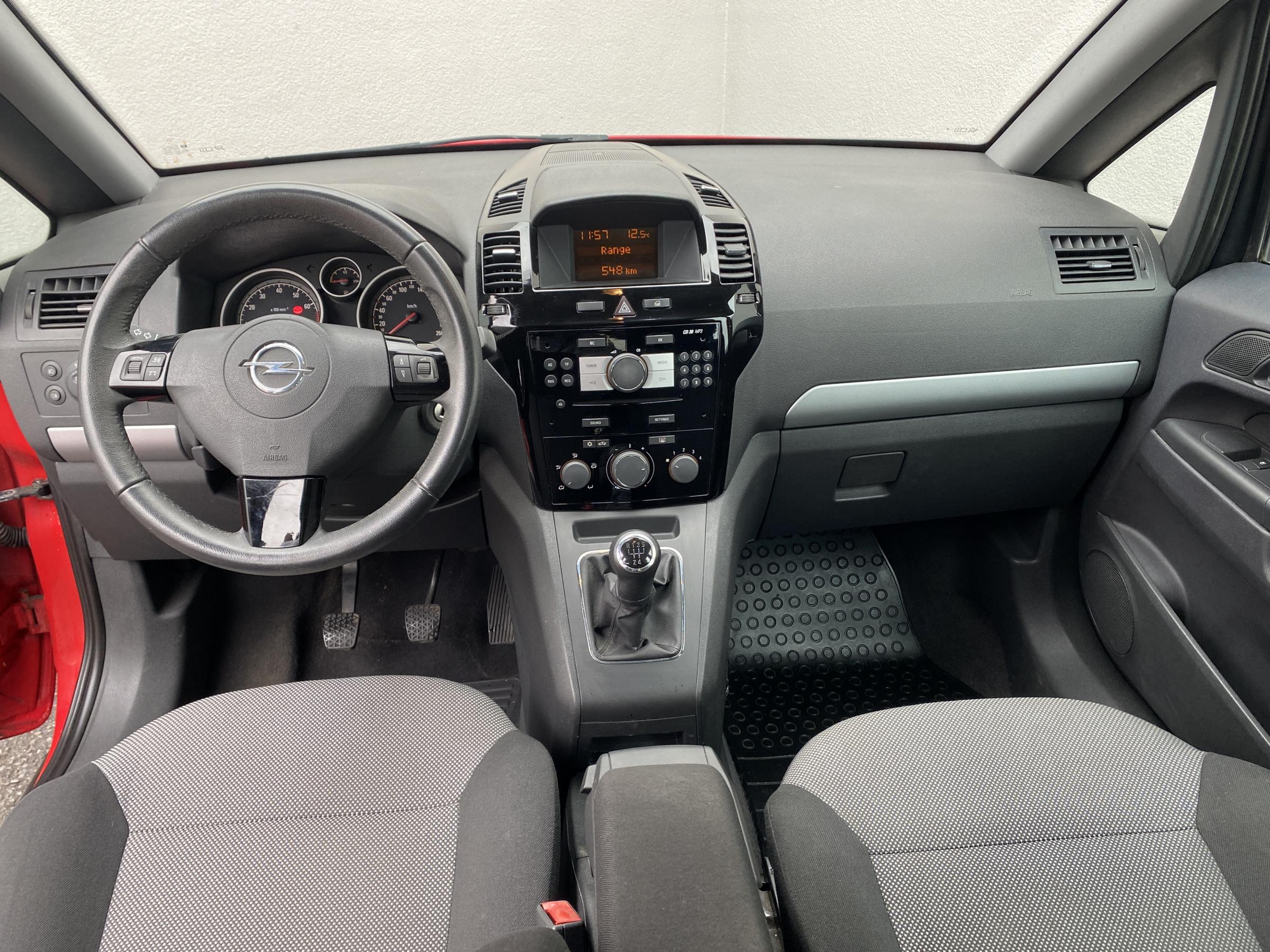 Opel Zafira, 2014 - pohled č. 8