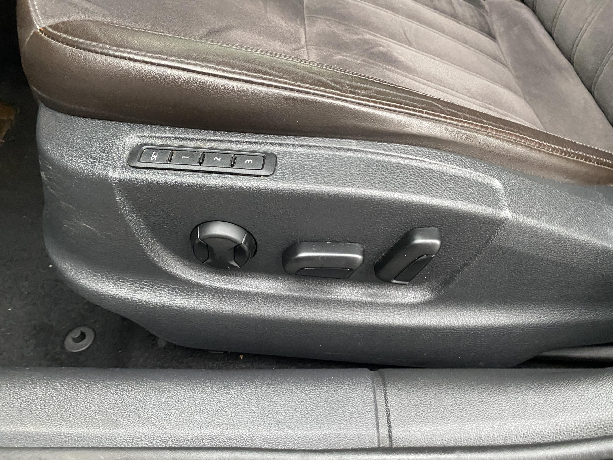 Škoda Octavia III, 2017 - pohled č. 14