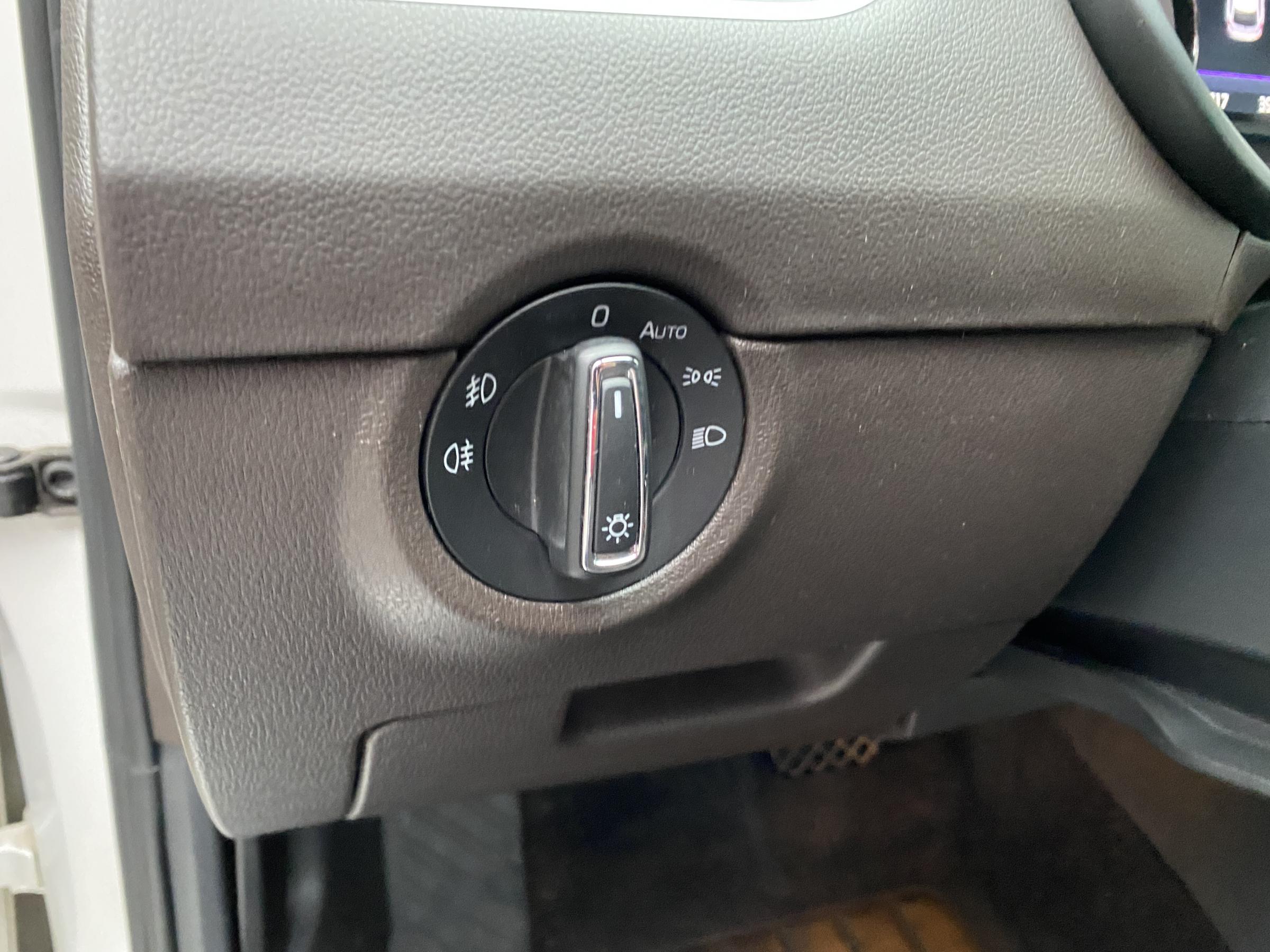 Škoda Octavia III, 2017 - pohled č. 15