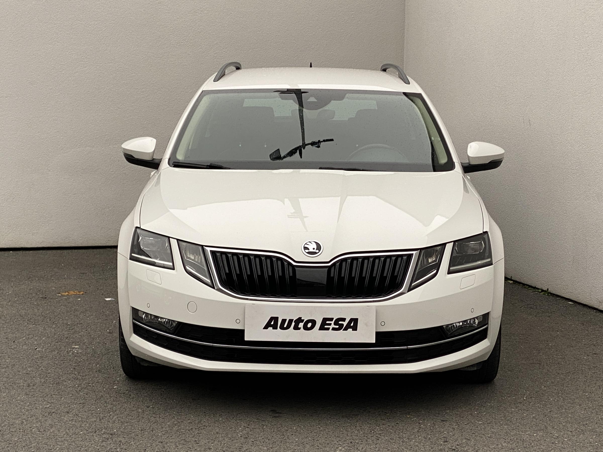Škoda Octavia III, 2017 - pohled č. 2