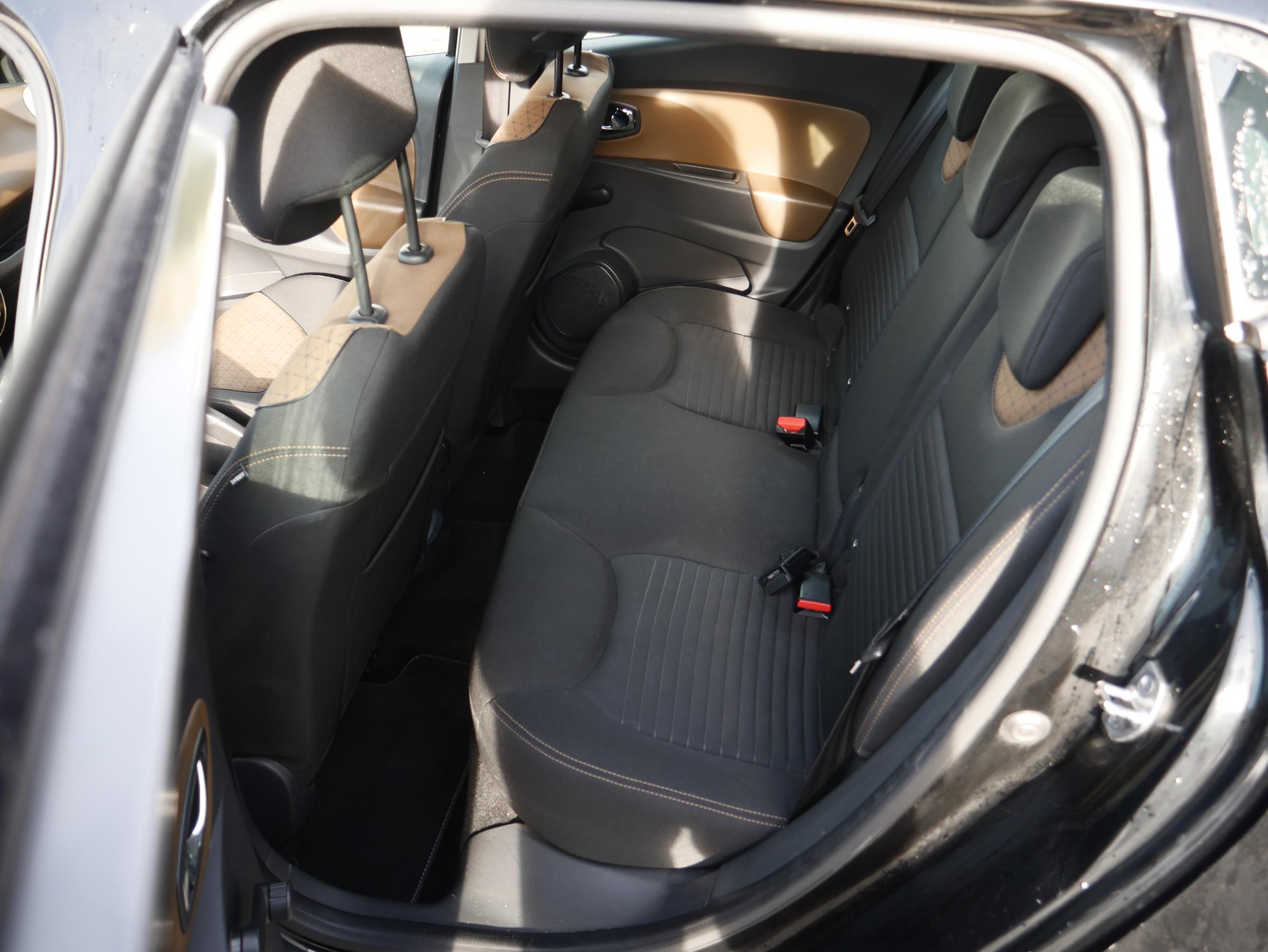 Renault Clio, 2012 - pohled č. 10