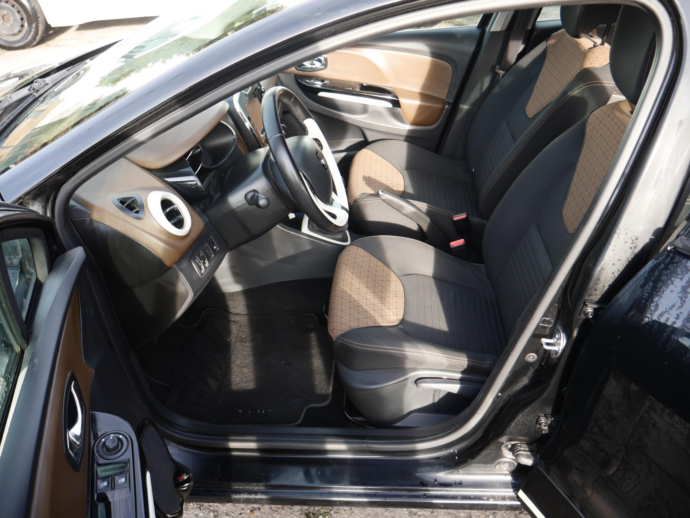 Renault Clio, 2012 - pohled č. 9