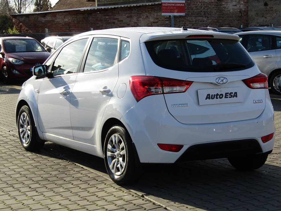 Hyundai Ix20 1.6 CVVT 