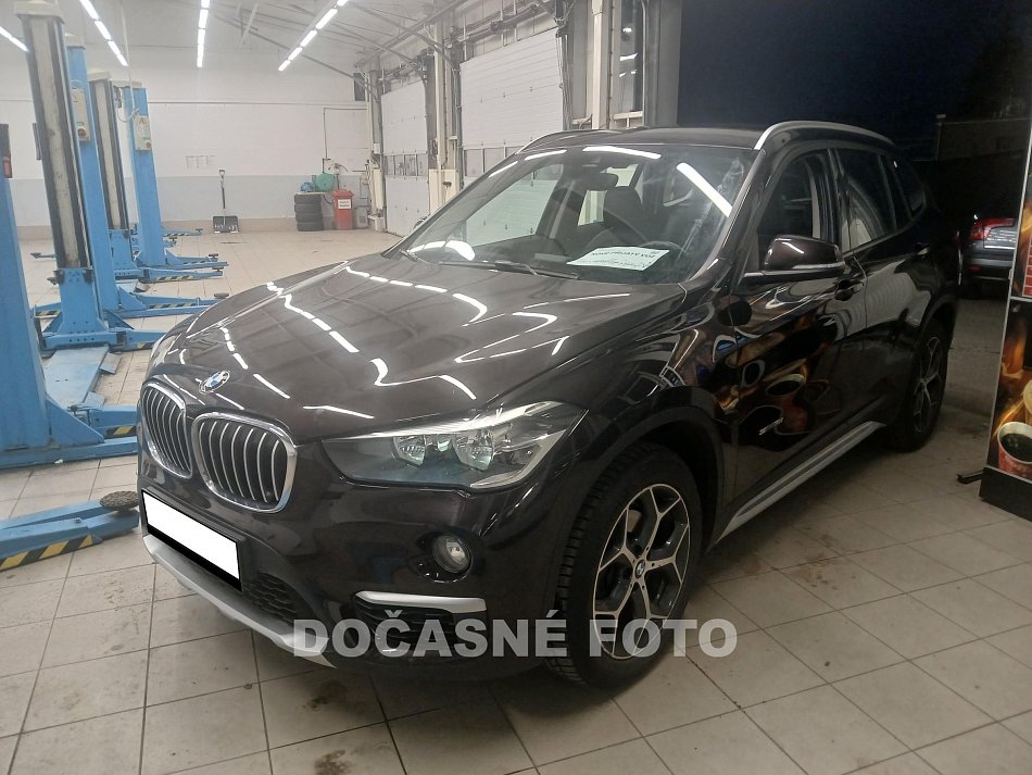 BMW X1 1.5i 
