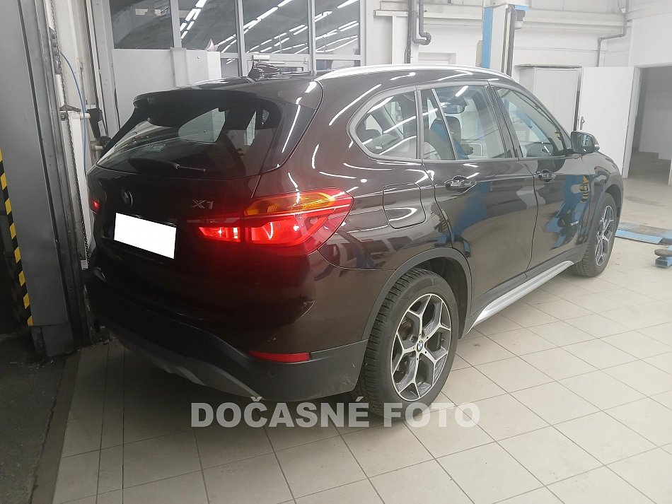 BMW X1 1.5i 