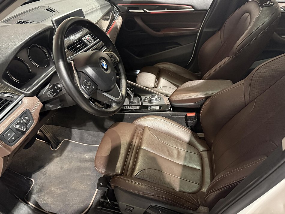 BMW X1 2.0i  X1 Xdrive20i