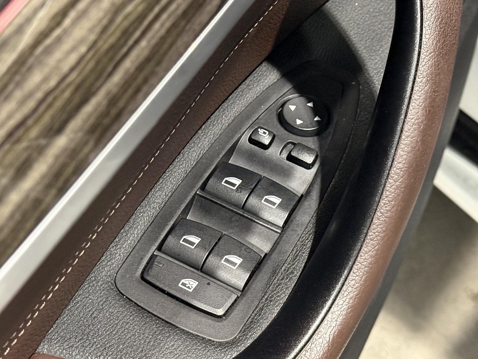 BMW X1 2.0i  X1 Xdrive20i