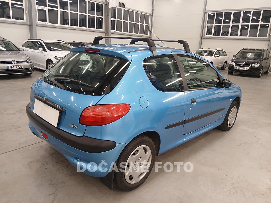 Peugeot 206 1.1i 