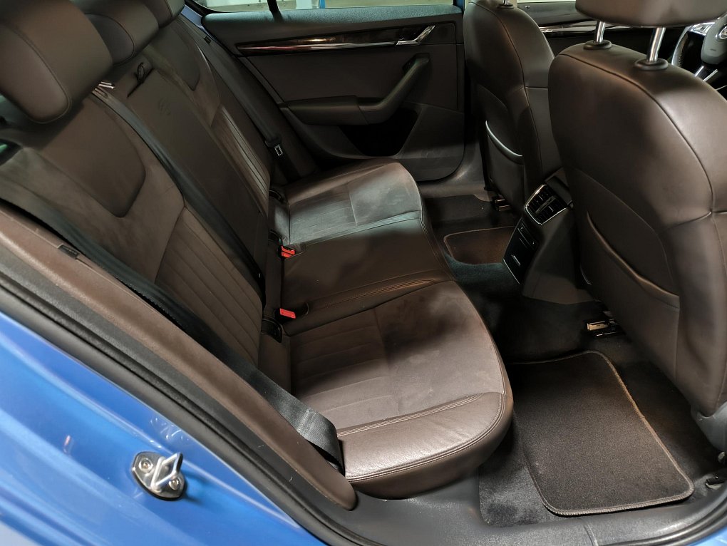 Škoda Octavia III 2.0 TDi  4x4