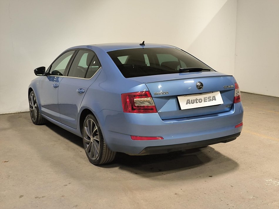 Škoda Octavia III 2.0 TDi  4x4