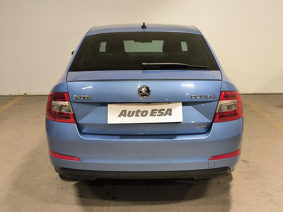 Škoda Octavia III 2.0 TDi  4x4