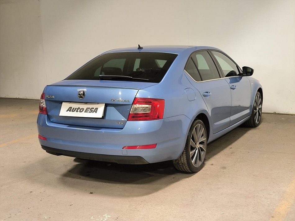 Škoda Octavia III 2.0 TDi  4x4