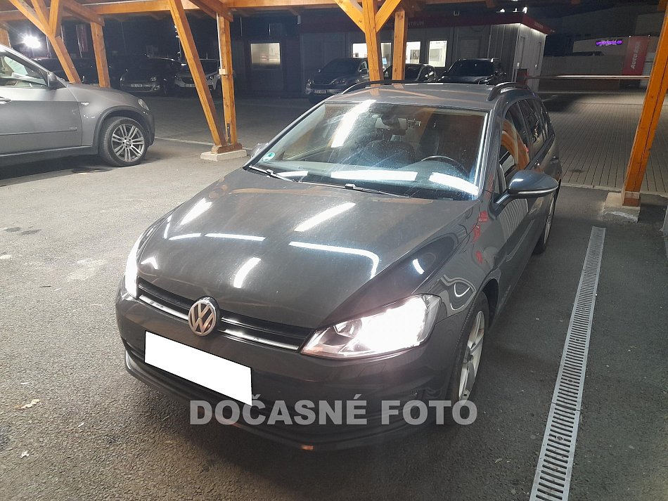 Volkswagen Golf 1.2TSI 