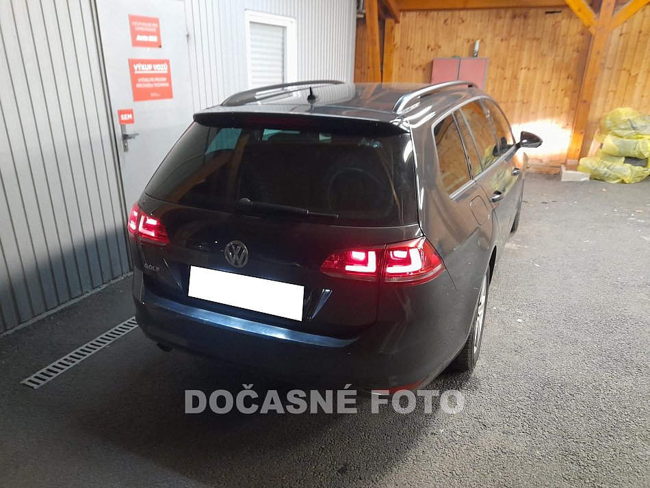 Volkswagen Golf 1.2TSI 