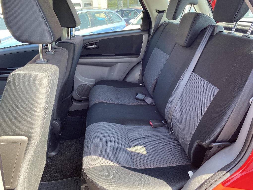 Suzuki SX4 1.6i  4WD