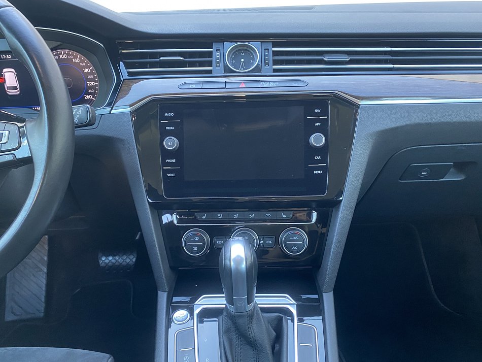 Volkswagen Passat 1.8 TSi Highline