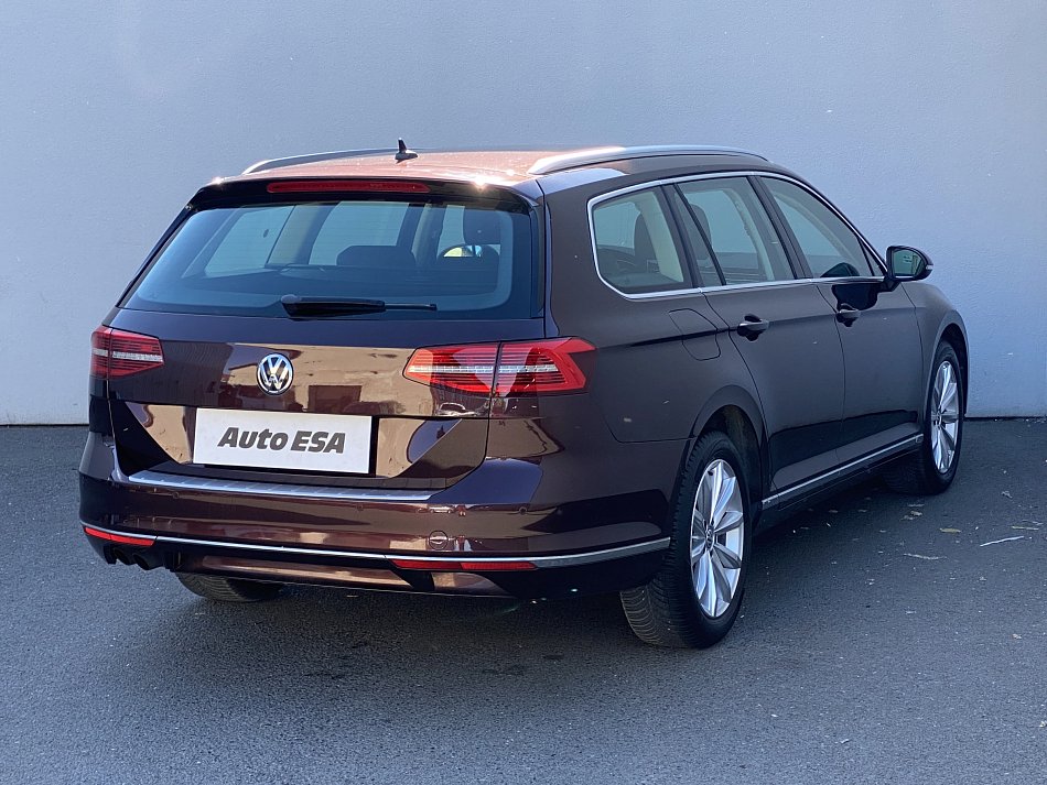 Volkswagen Passat 1.8 TSi Highline