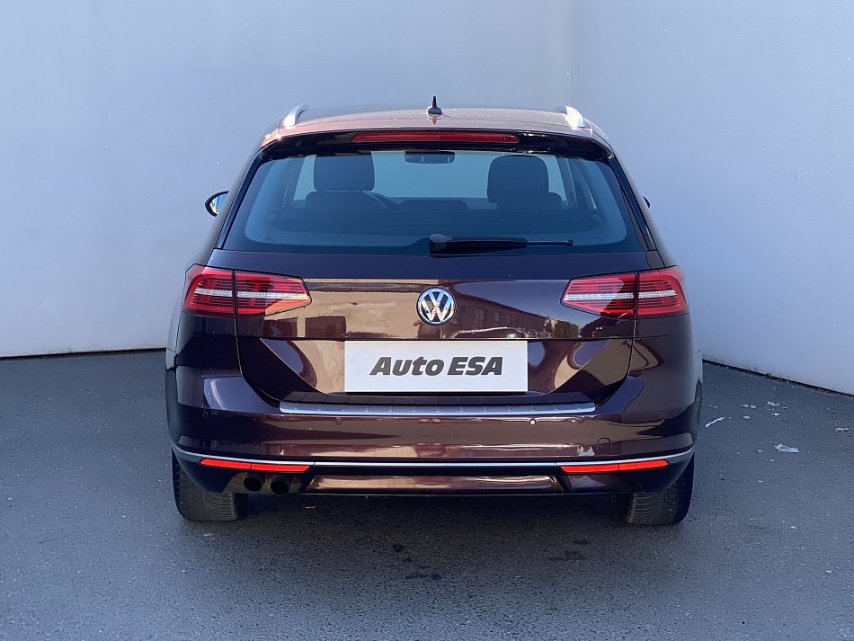 Volkswagen Passat 1.8 TSi Highline