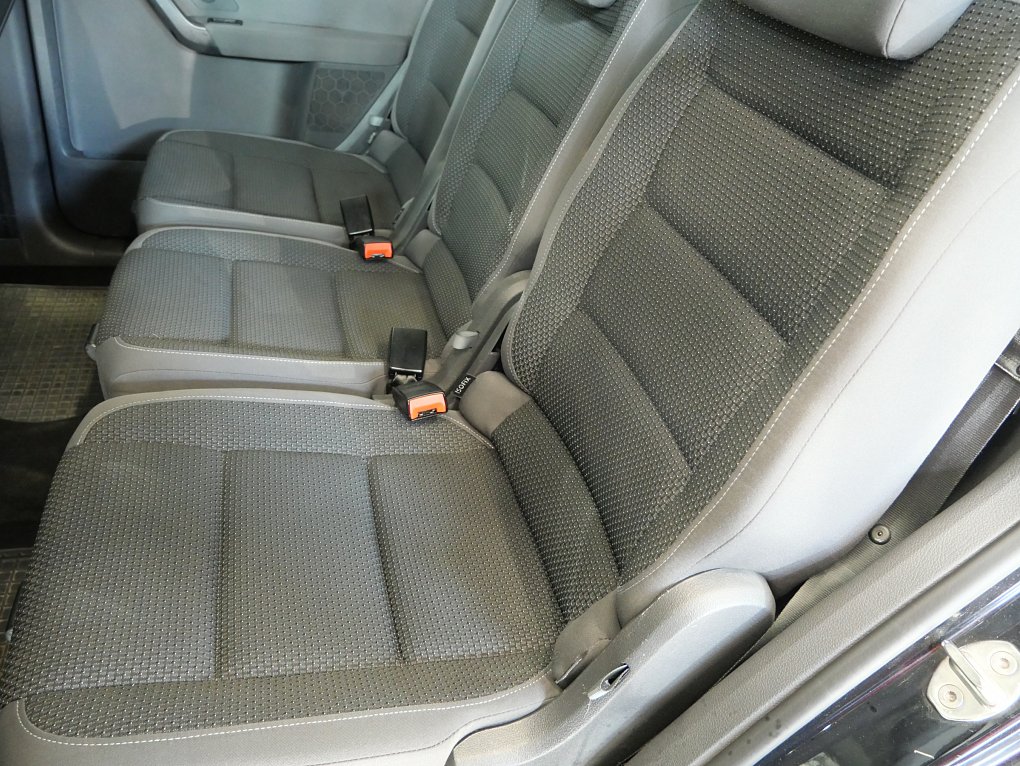 Volkswagen Touran 1.6TDi 