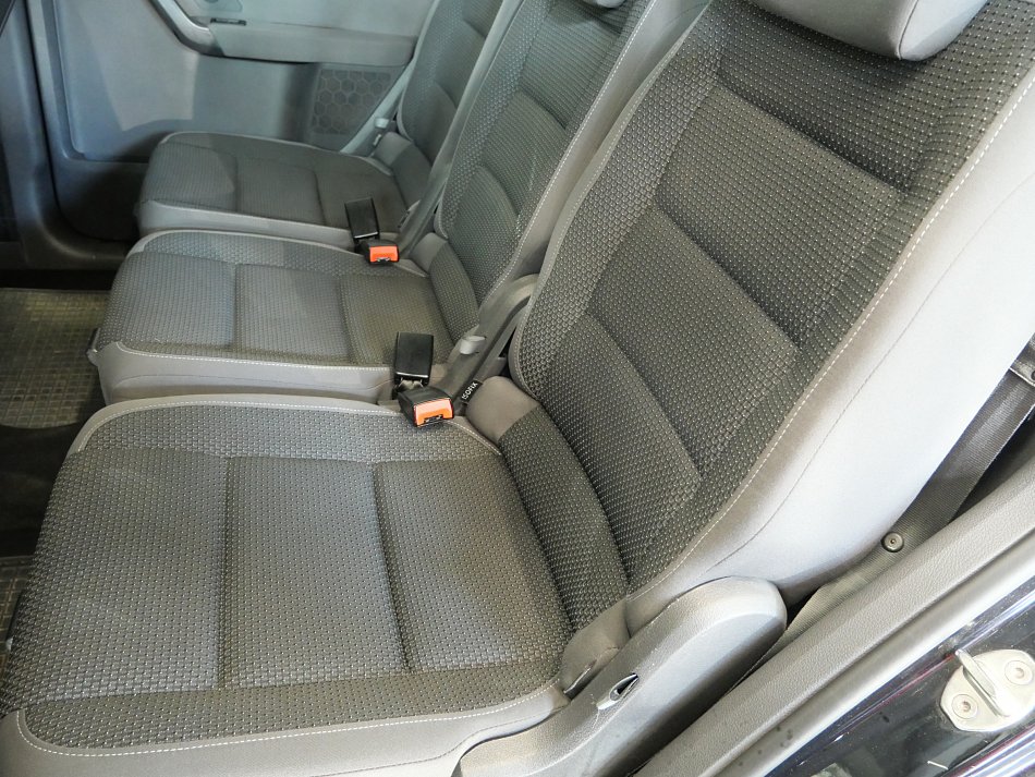 Volkswagen Touran 1.6TDi 