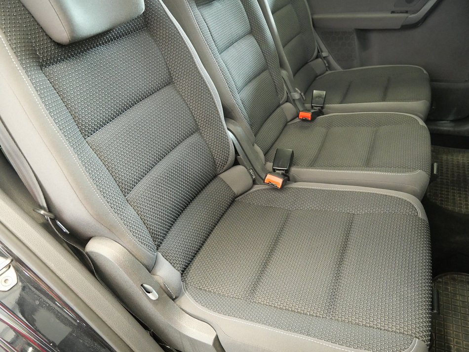 Volkswagen Touran 1.6TDi 