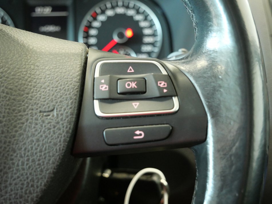 Volkswagen Touran 1.6TDi 