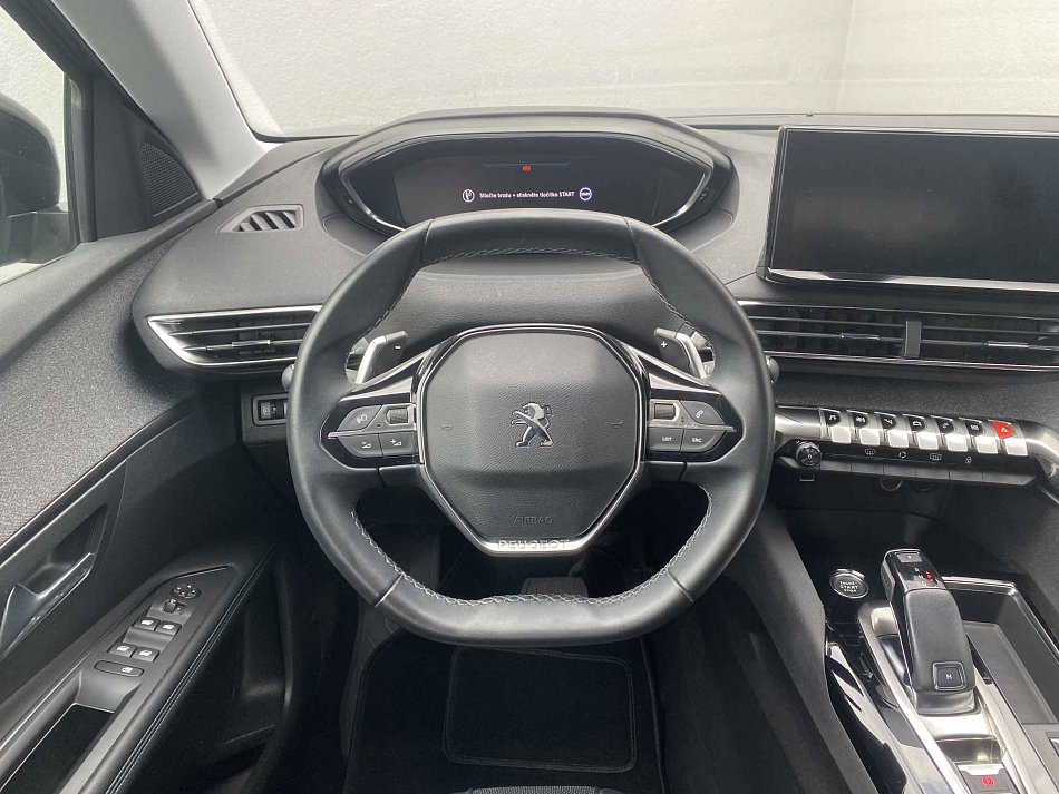 Peugeot 3008 1.2 PT Allure