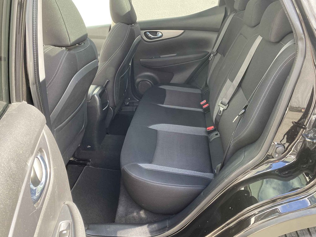Nissan Qashqai 1.3 DiG-T N-Connecta
