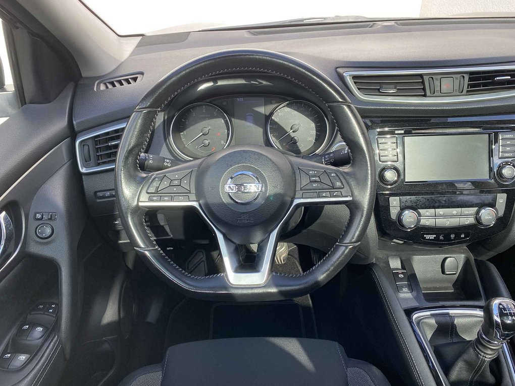 Nissan Qashqai 1.3 DiG-T N-Connecta