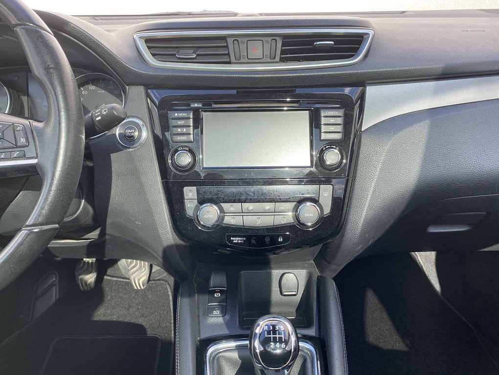 Nissan Qashqai 1.3 DiG-T N-Connecta