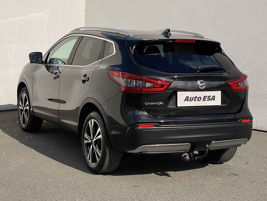 Nissan Qashqai 1.3 DiG-T N-Connecta