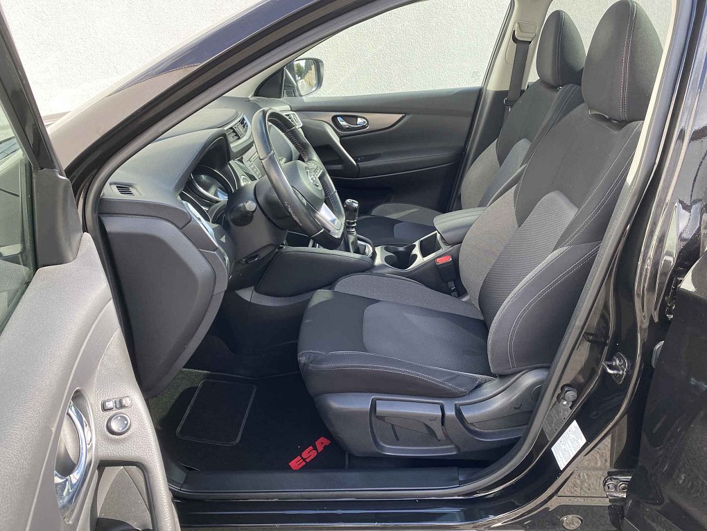 Nissan Qashqai 1.3 DiG-T N-Connecta