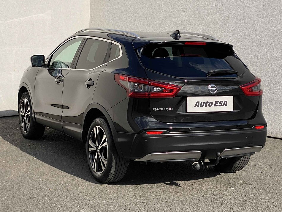 Nissan Qashqai 1.3 DiG-T N-Connecta