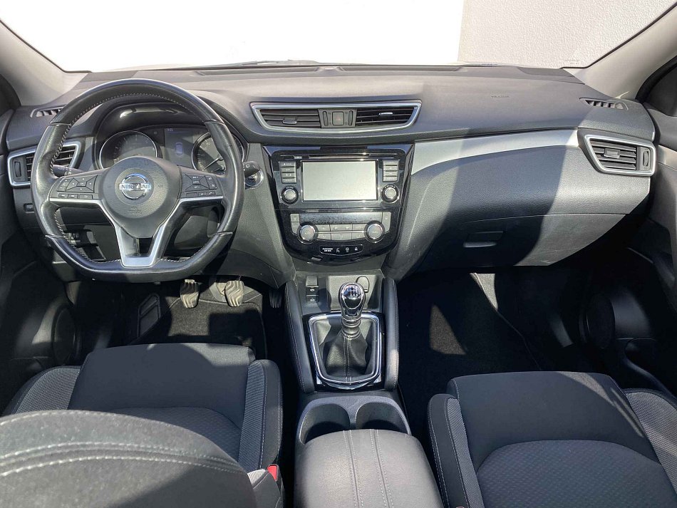 Nissan Qashqai 1.3 DiG-T N-Connecta