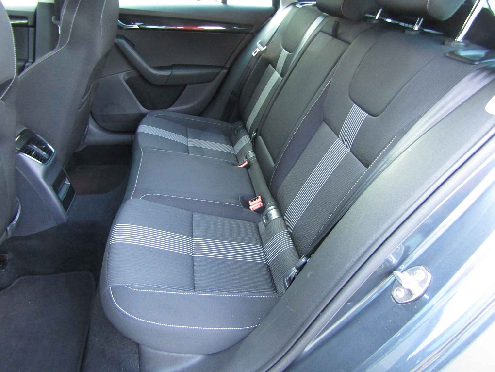 Škoda Octavia III 2.0 TDi Style 4x4