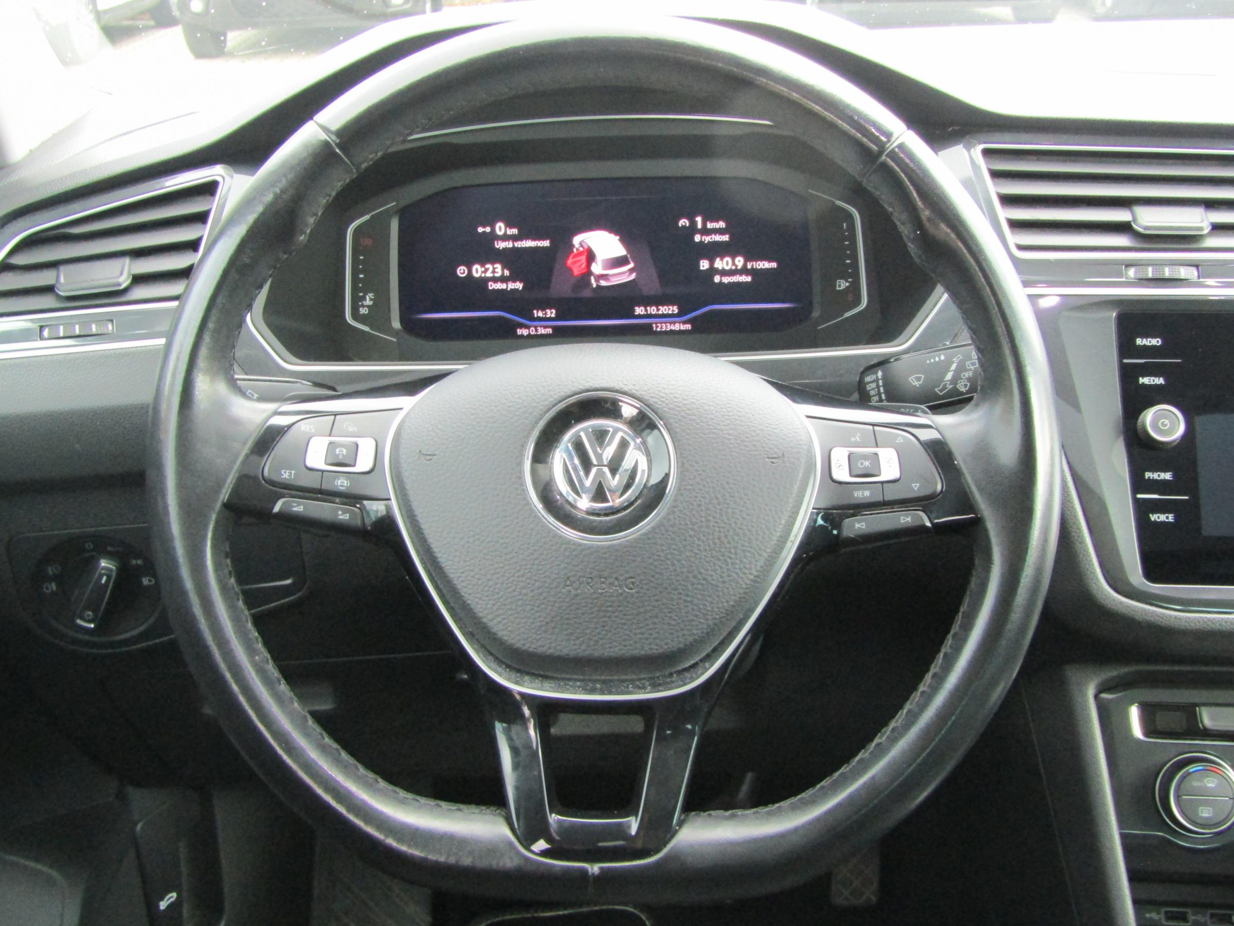 Volkswagen Tiguan, 2019 - pohled č. 11