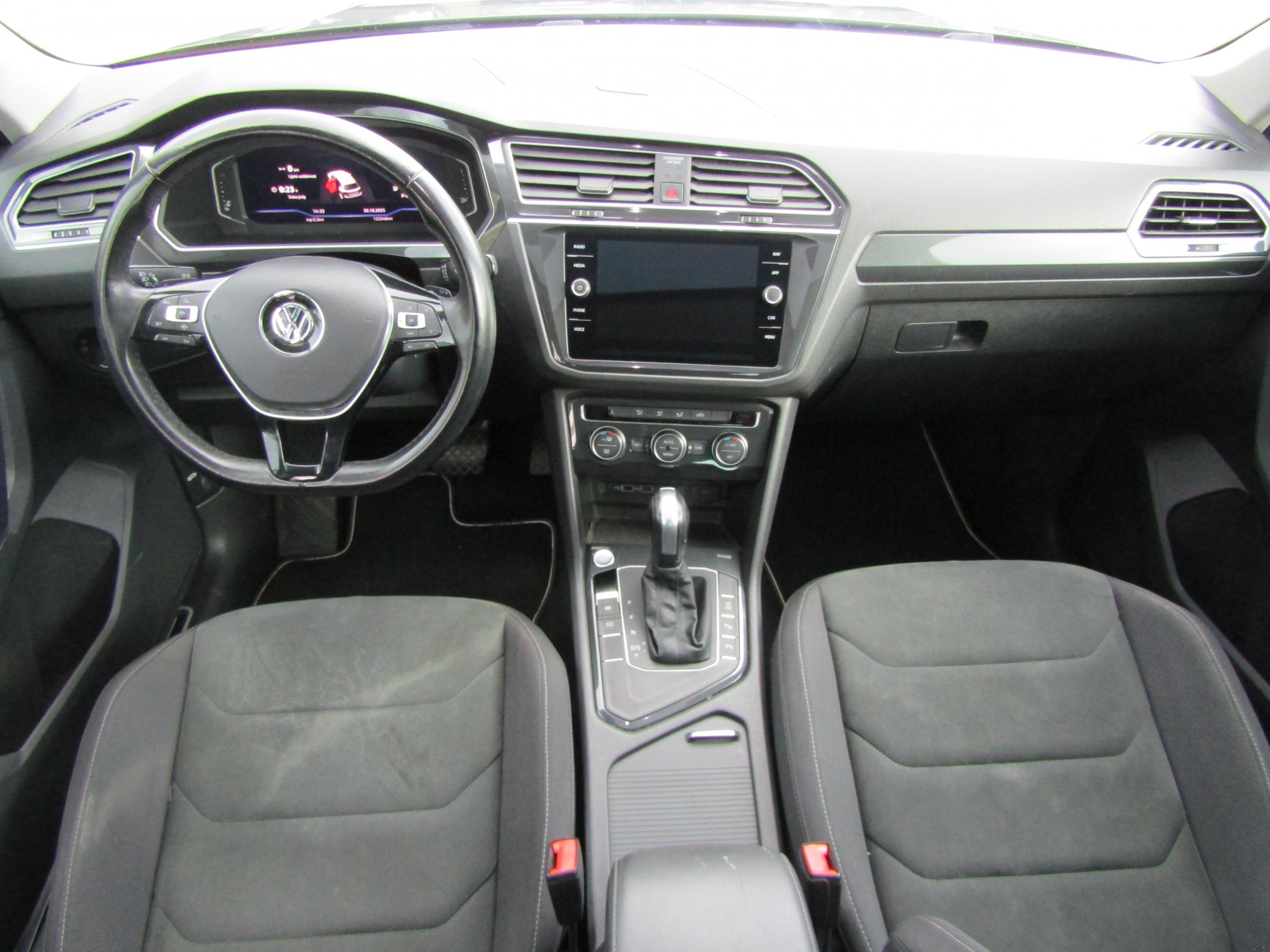 Volkswagen Tiguan, 2019 - pohled č. 8