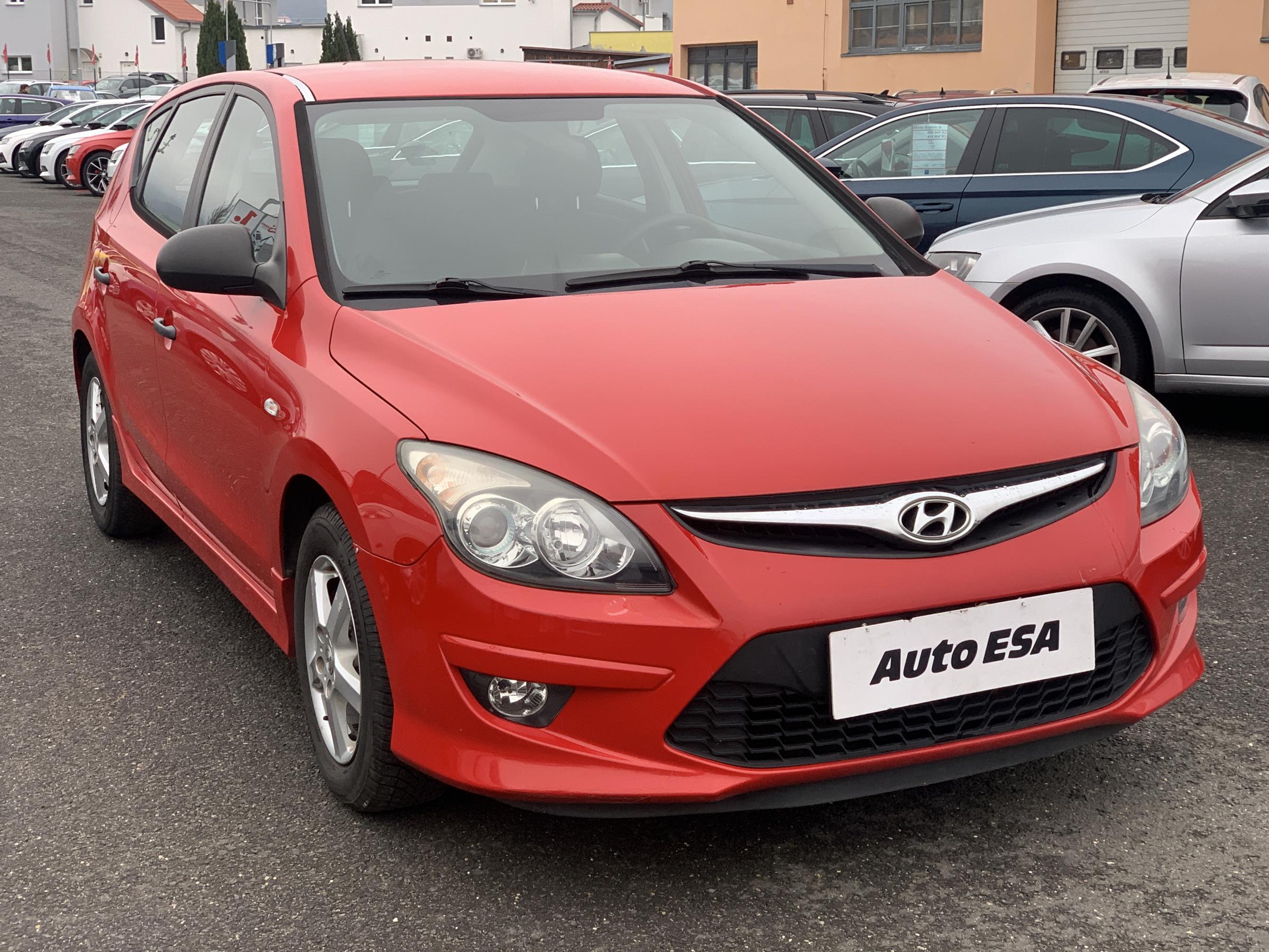 Hyundai i30, 2010