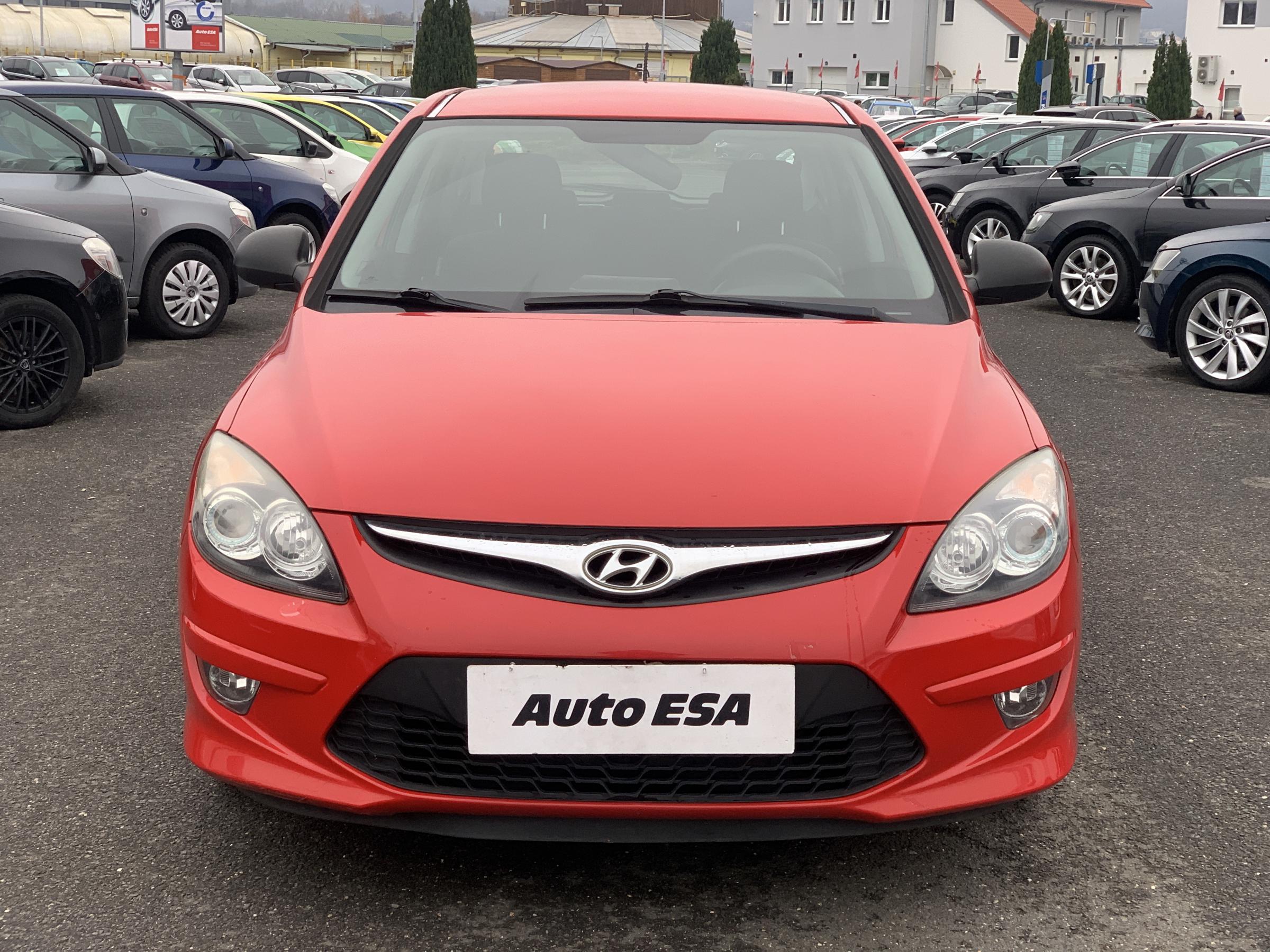 Hyundai i30, 2010 - pohled č. 2