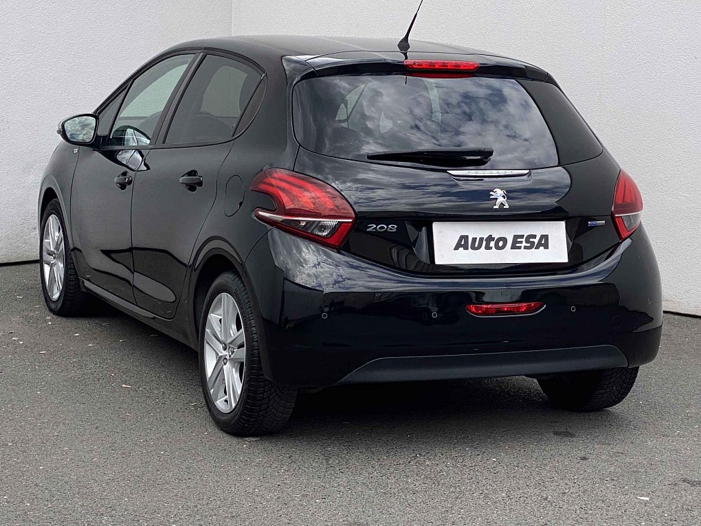 Peugeot 208 1.2 PT Style