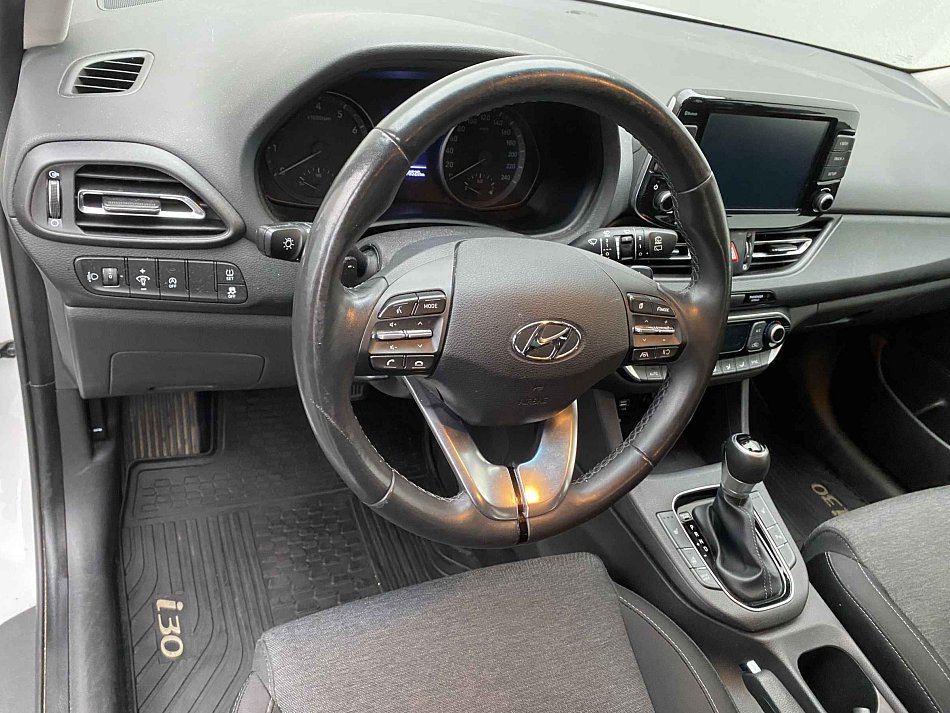 Hyundai I30 1.5T-GDi 