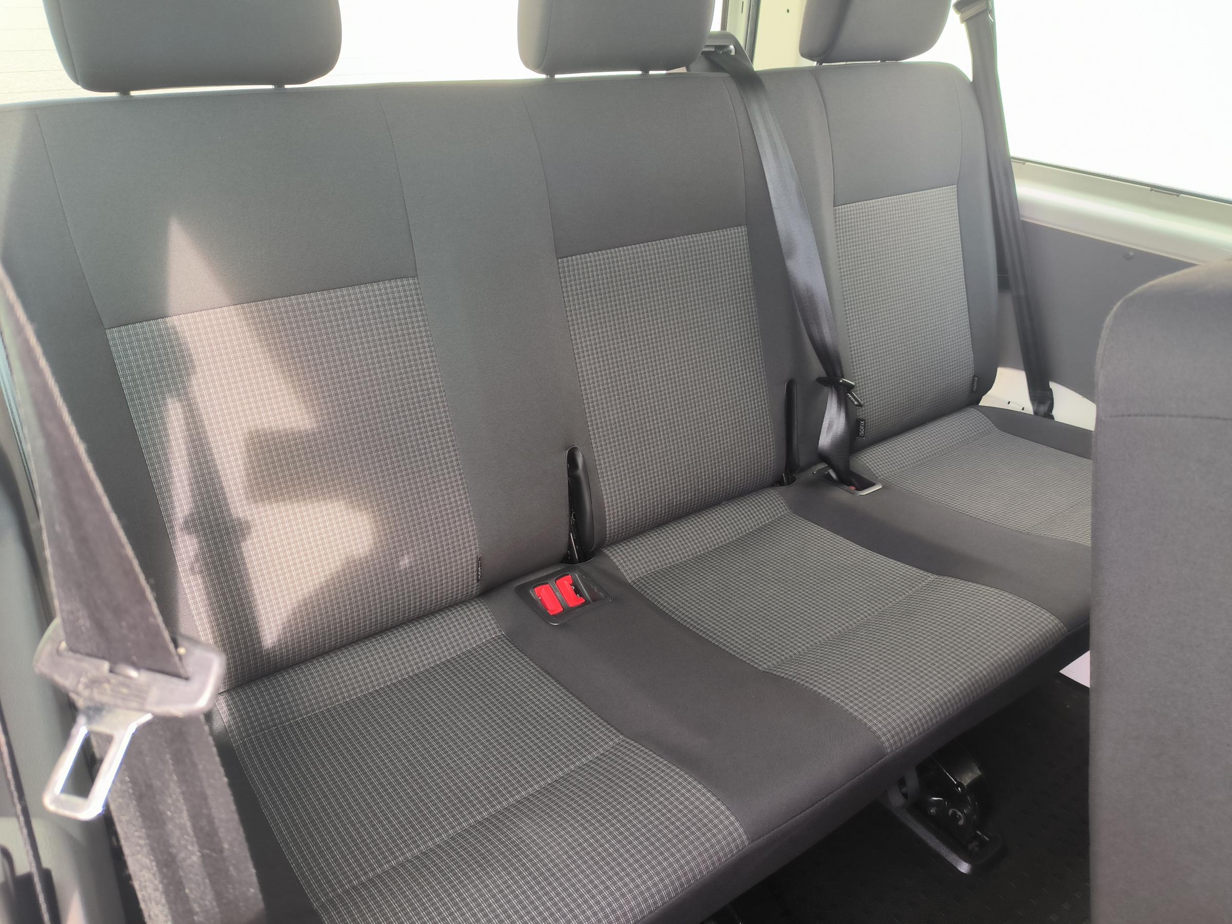 Volkswagen Transporter, 2020 - pohled č. 12