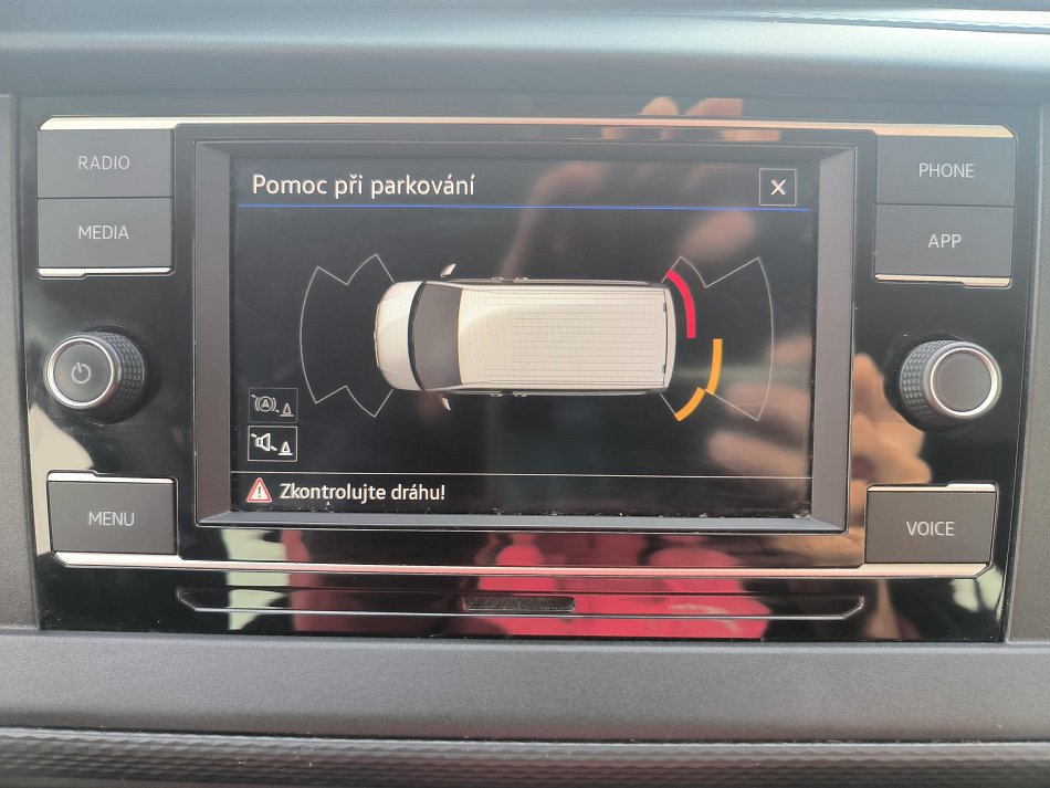 Volkswagen Transporter 2.0TDi  9míst