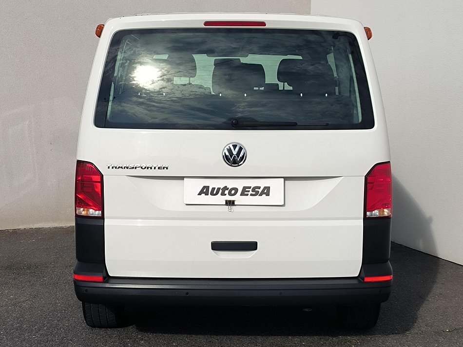 Volkswagen Transporter 2.0TDi  9míst